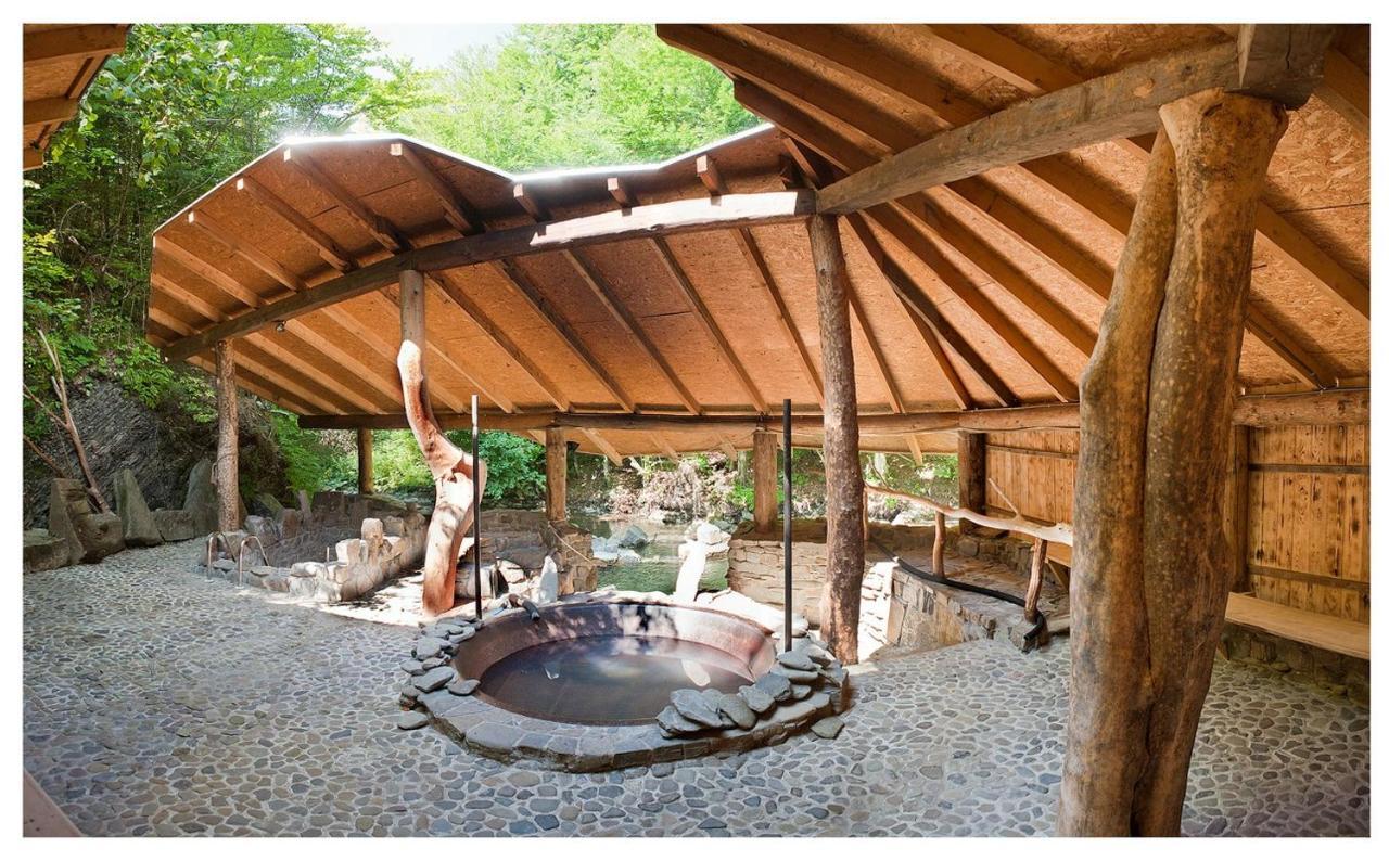 U ?Imbora Hotel Ламшори Екстериор снимка