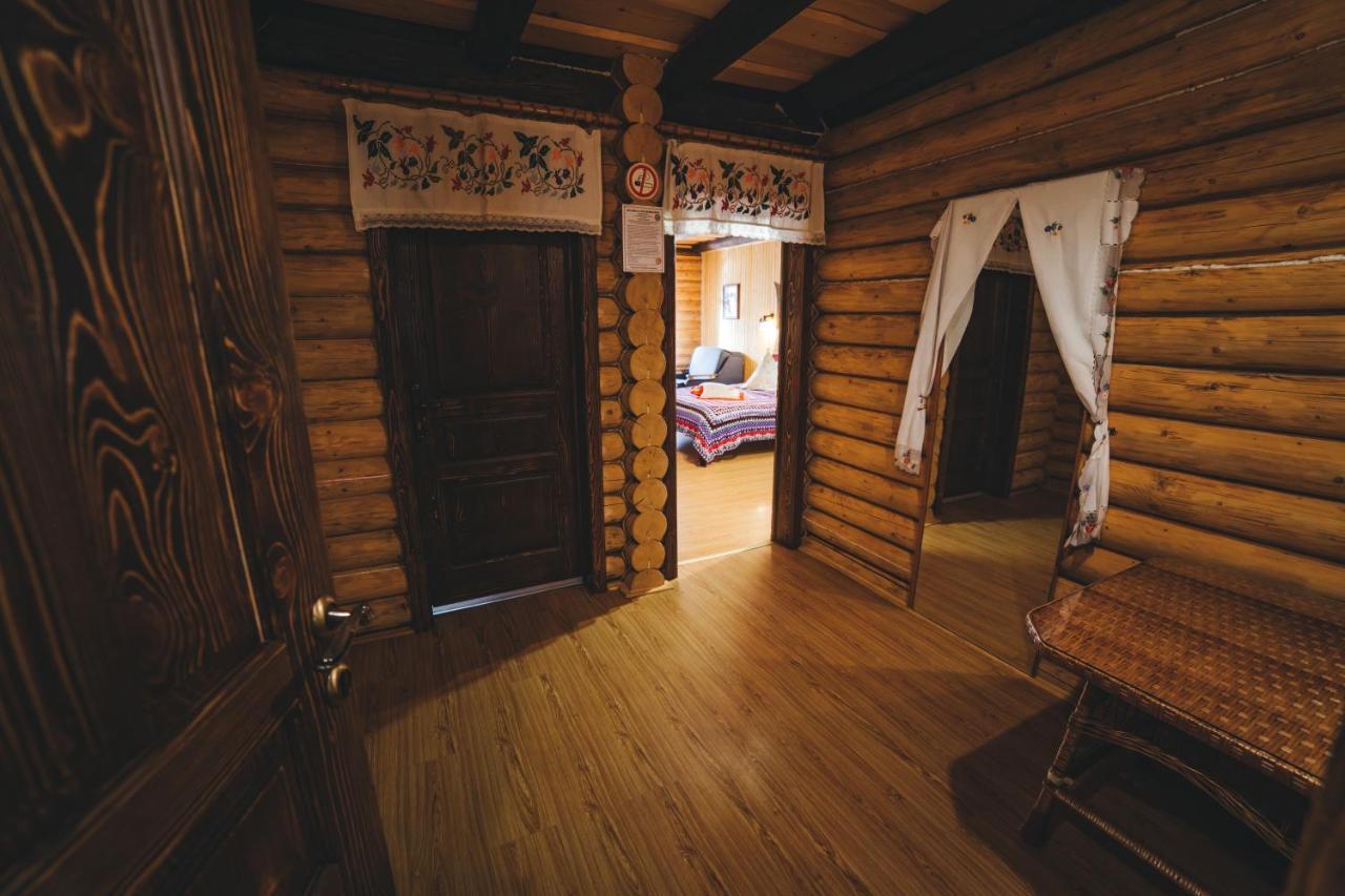 U ?Imbora Hotel Ламшори Екстериор снимка