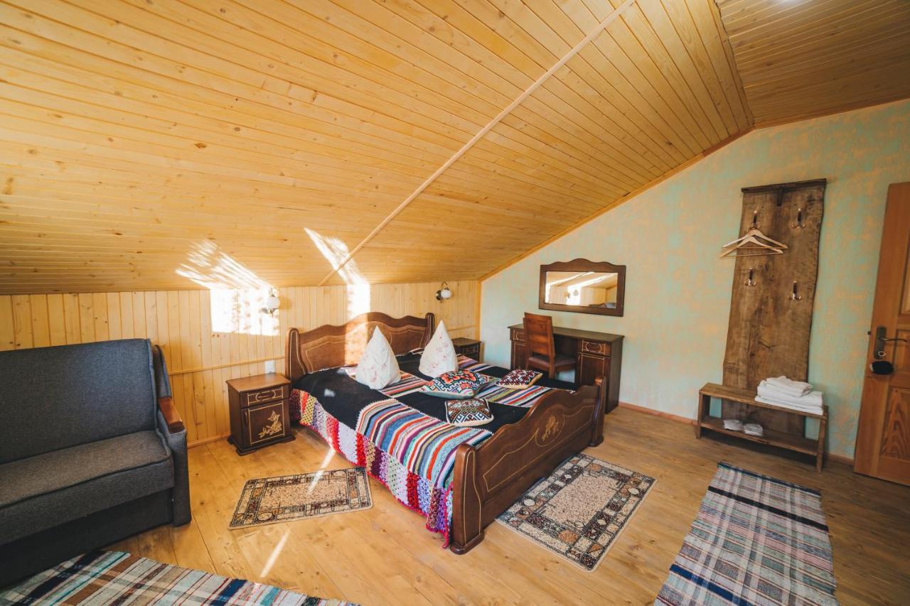 U ?Imbora Hotel Ламшори Екстериор снимка