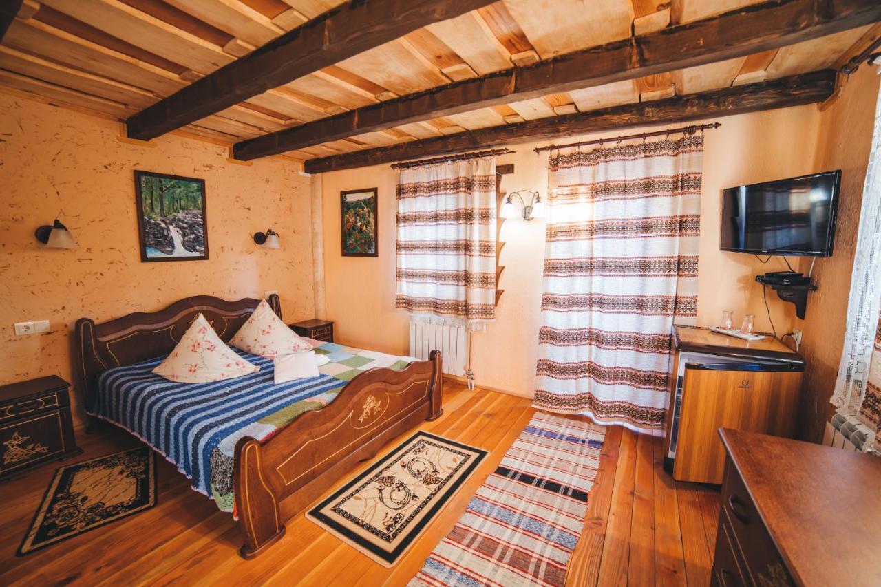 U ?Imbora Hotel Ламшори Екстериор снимка